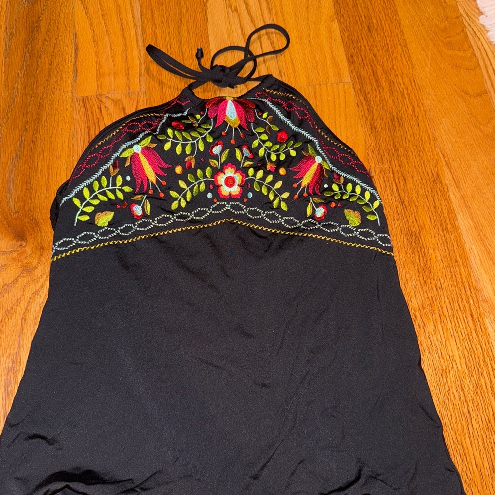 Gibson Latimer Black Bikini with Floral Embroidery
